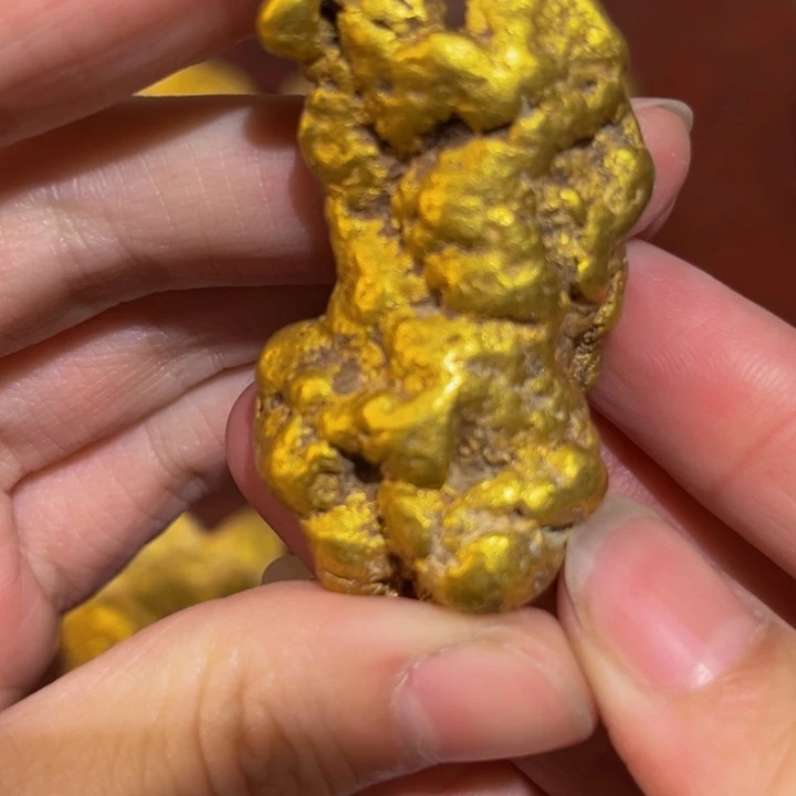 石材狗头金克重139