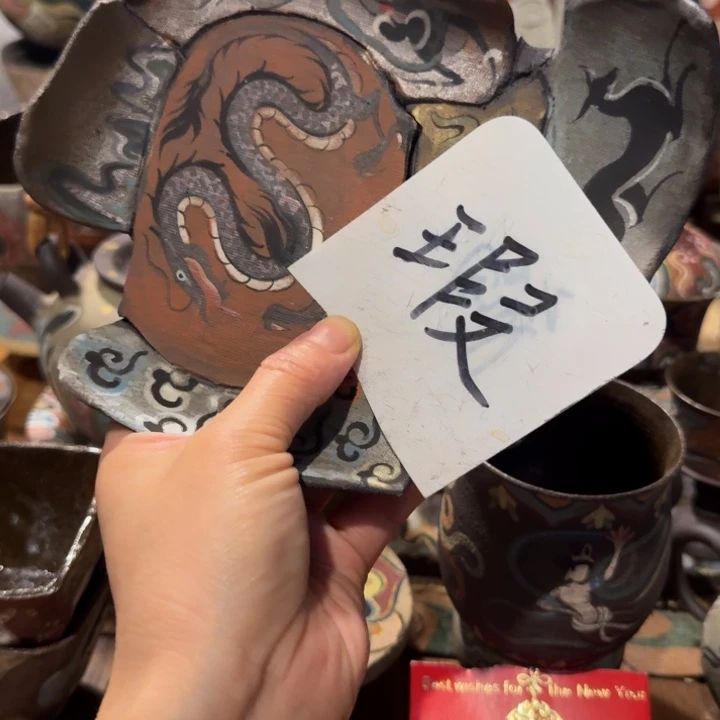 手工制作各种精美陶瓷