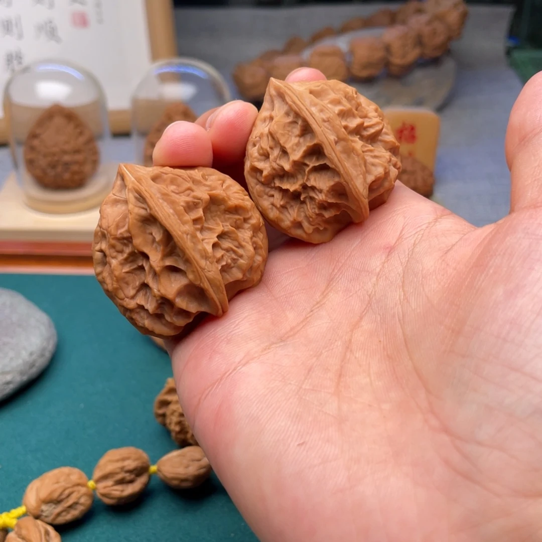 藏***藏文玩核桃吊坠31尺龙骨寿山石