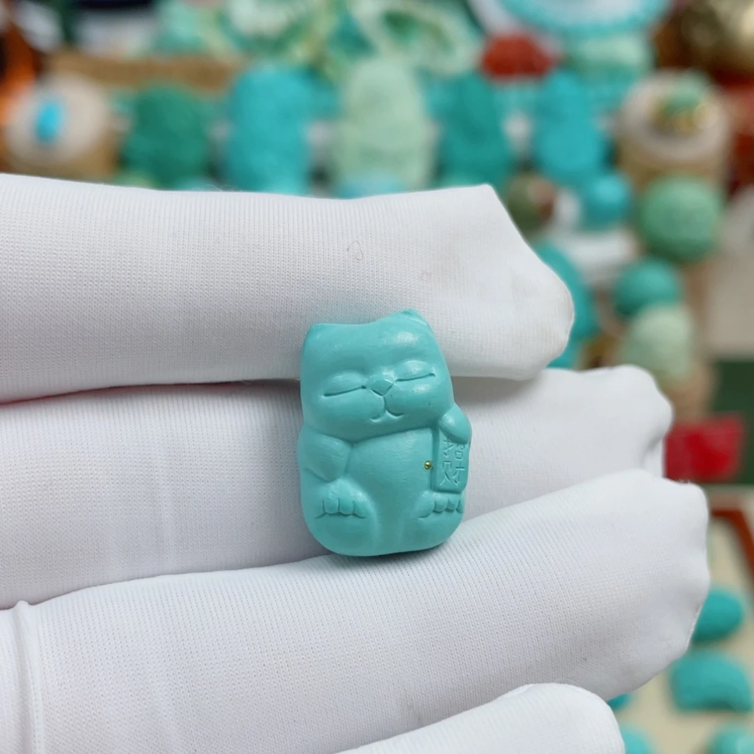 绿松石未镶嵌珠宝奇石