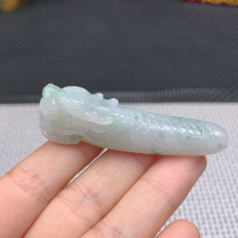 天然缅甸翡翠A货飘花雕龙烟嘴小摆件玉石龙烟斗24.33g