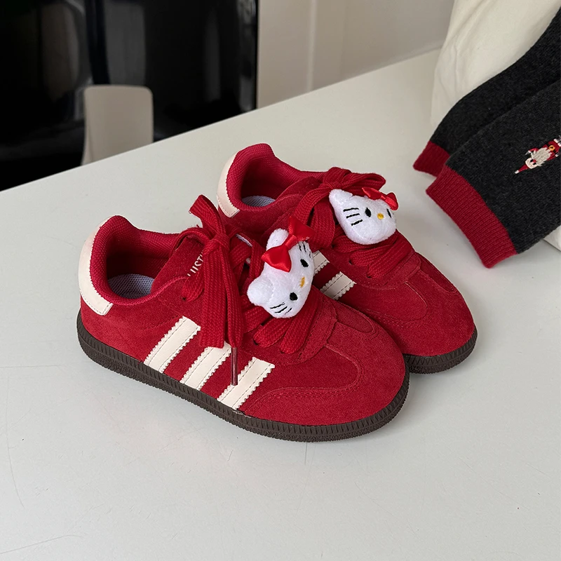 儿童德训鞋2025秋季新款女童新年红kt猫运动鞋男童软底休闲板鞋潮