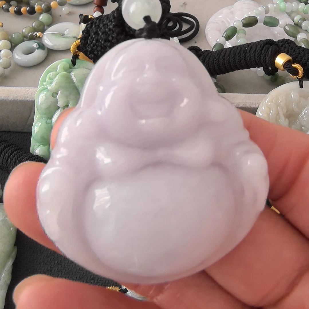 翡翠颈饰未镶嵌吊坠