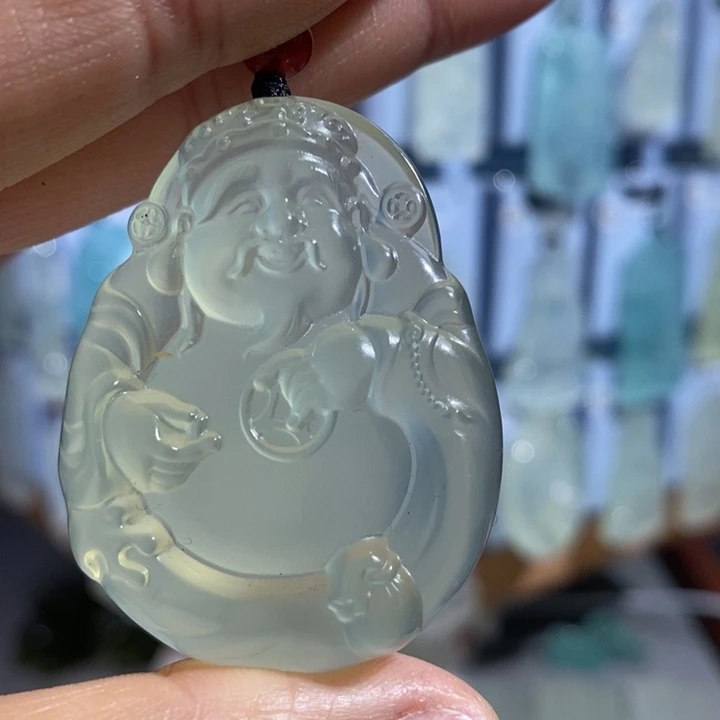 岫玉未镶嵌颈饰吊坠