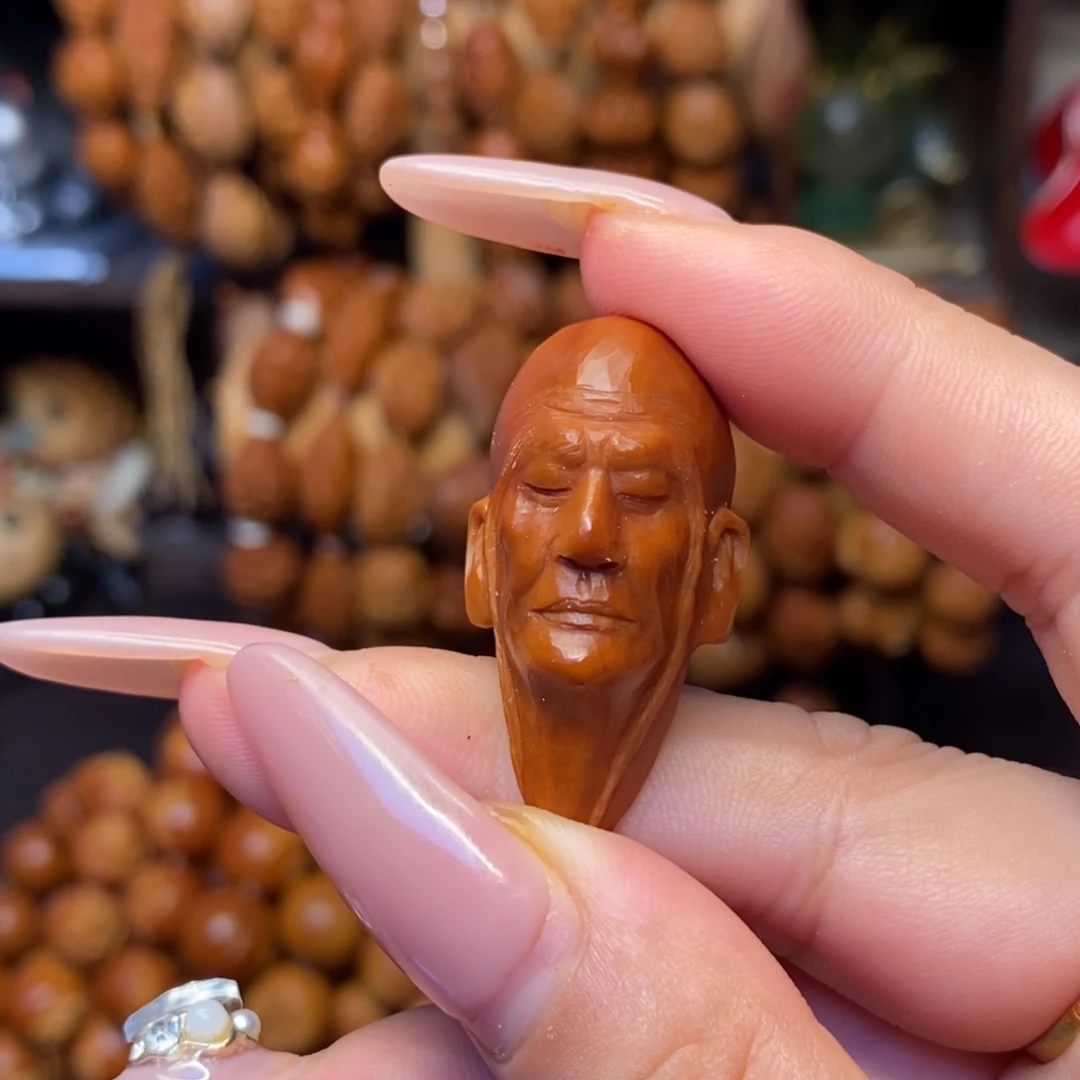 吊坠橄榄核纯手工长眉罗汉