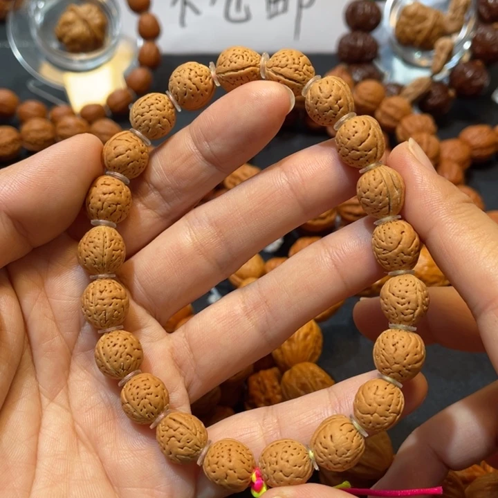 吊坠龙脊菩提桃核