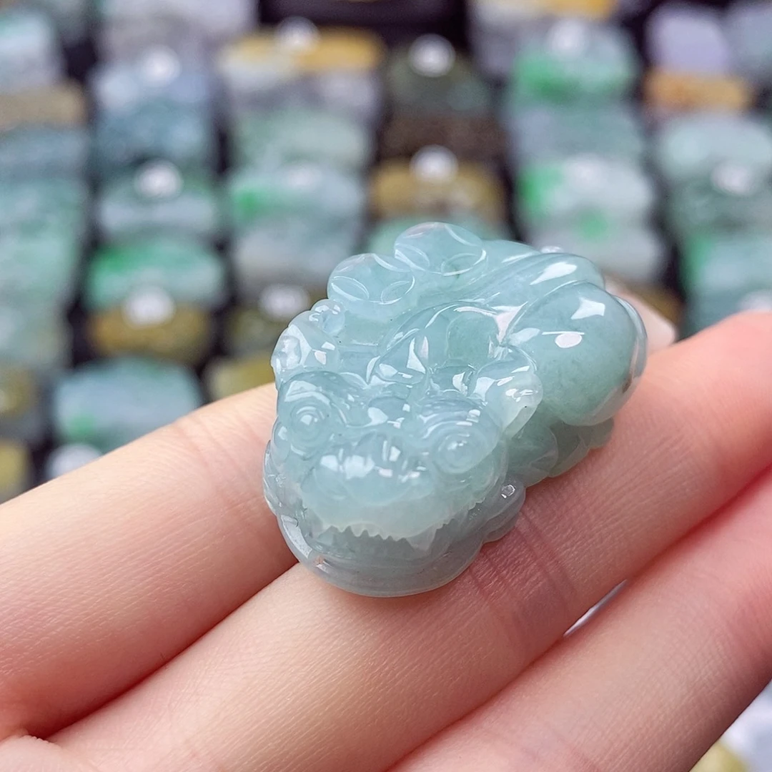 翡翠未镶嵌颈饰天然