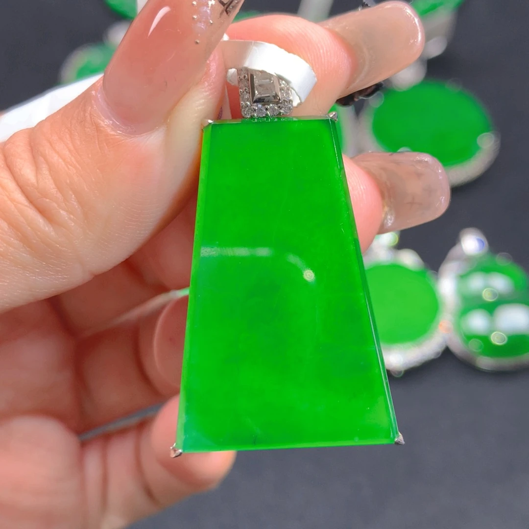 翡翠颈饰银S925镶嵌111111111111