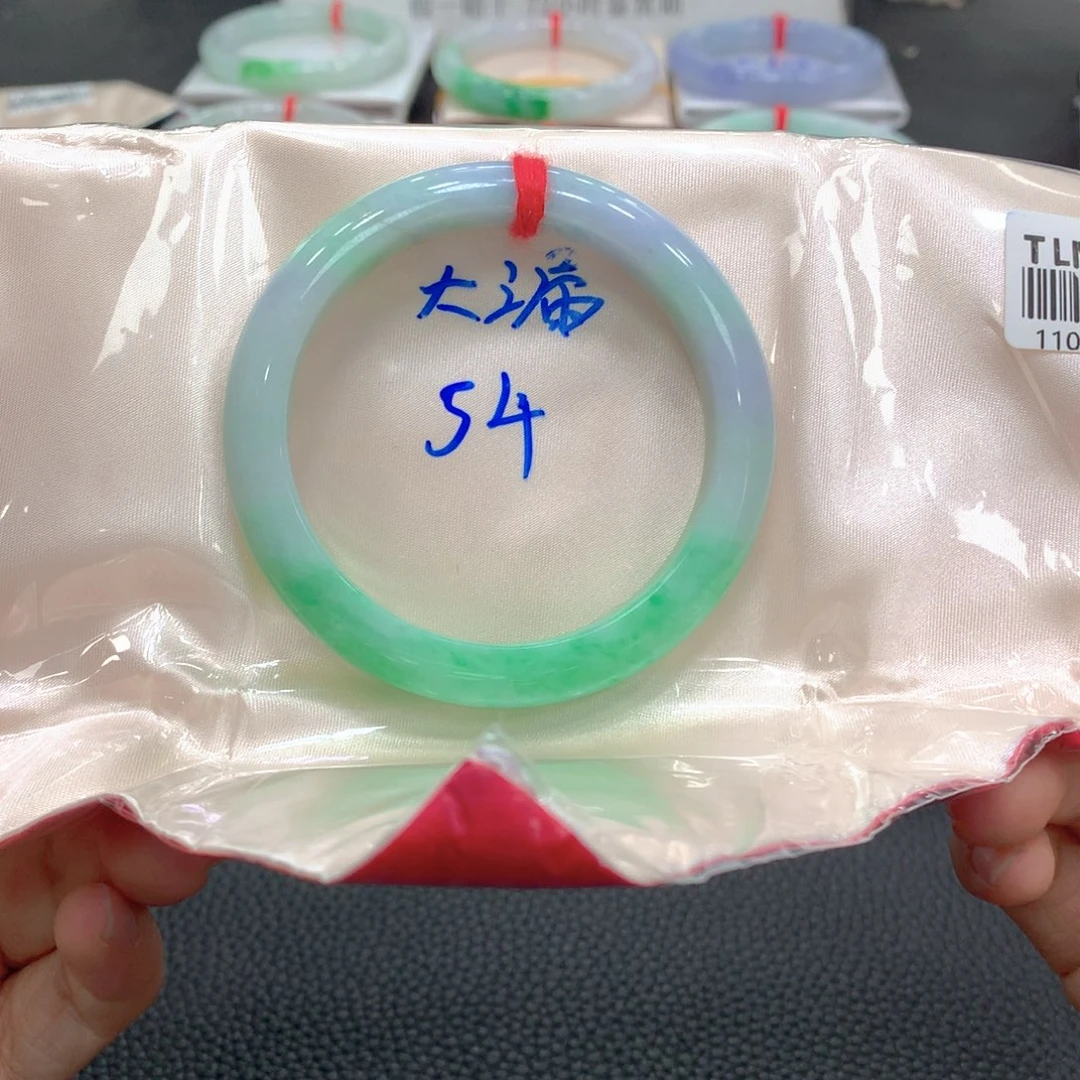 翡翠未镶嵌手镯5号