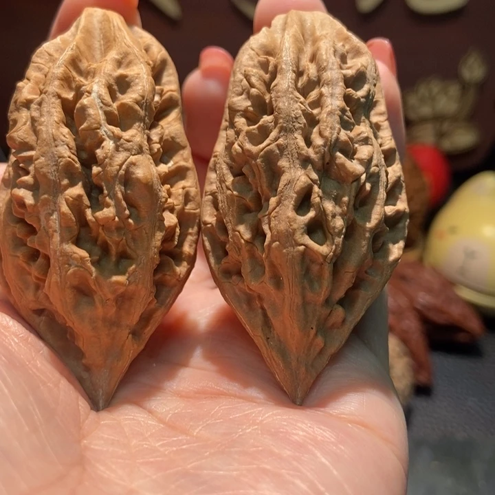 文玩核桃吊坠聚核财婉楸135