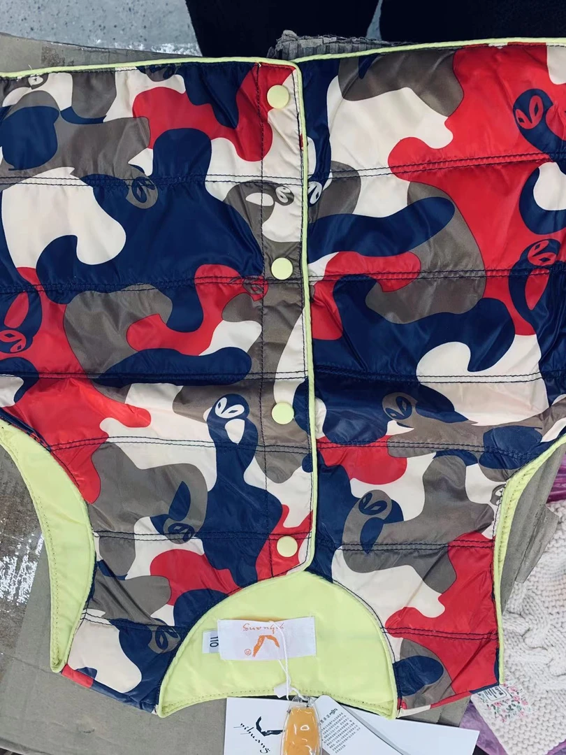 防撞条  迷彩羽绒马架