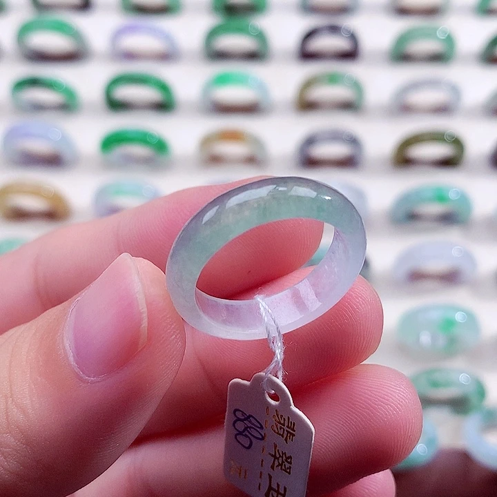 翡翠未镶嵌戒指18号