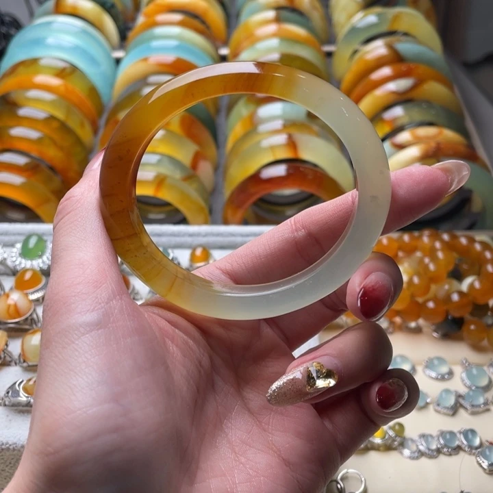 蛇纹石玉手镯未镶嵌57