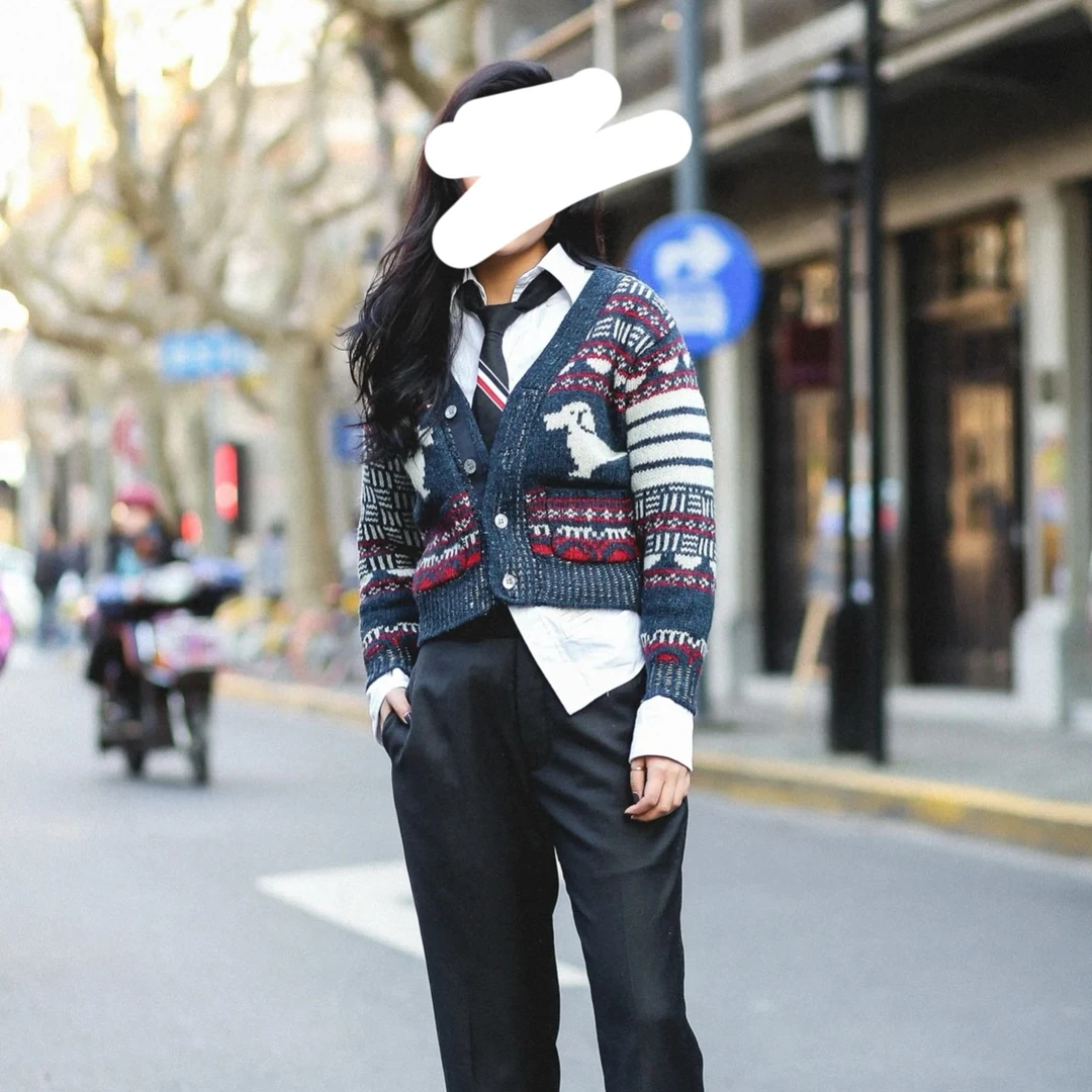 99新 THOMBROWNE 00143 Thom Browne 开衫毛衣 1码