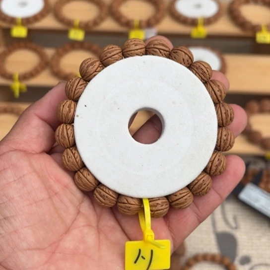 木质非金属野生桃核正圆1.1
