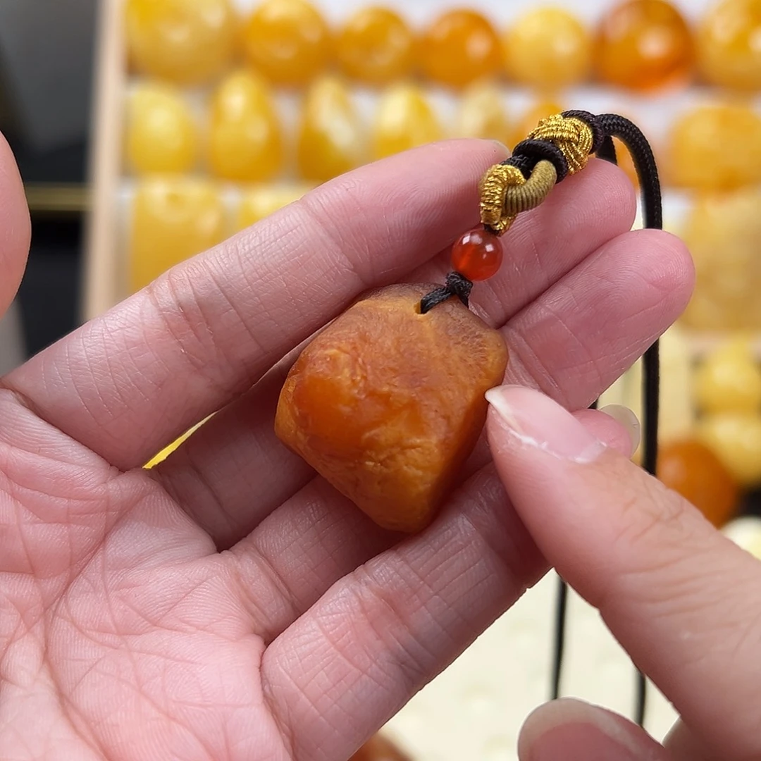 蜜蜡颈饰未镶嵌蜜蜡