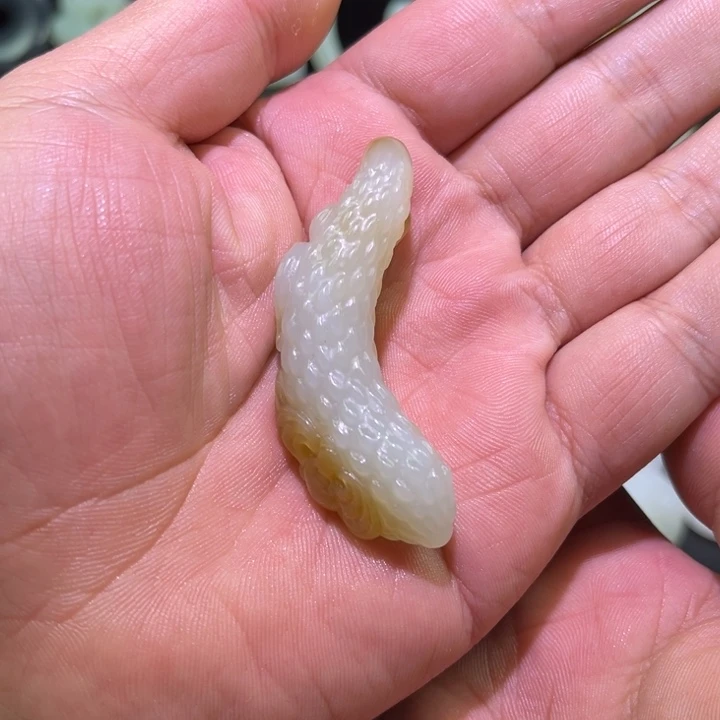 和田玉未镶嵌吊坠(不含链)