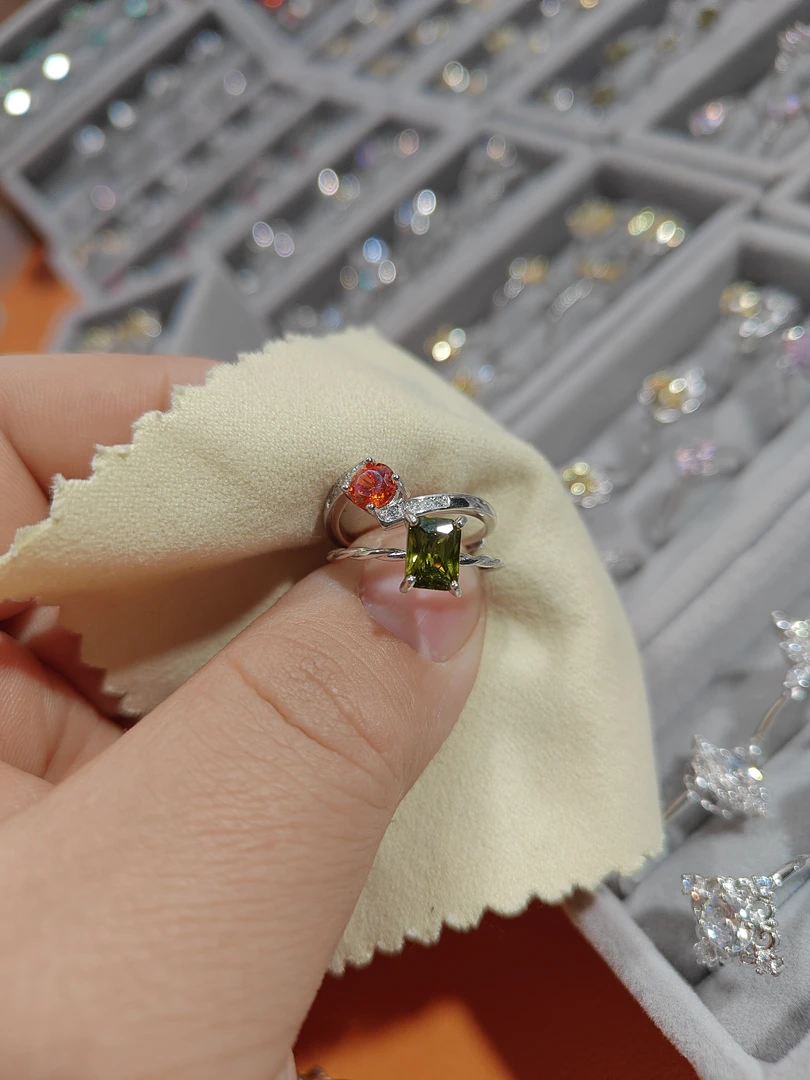 925银莫桑石戒指 时尚饰品银925戒指