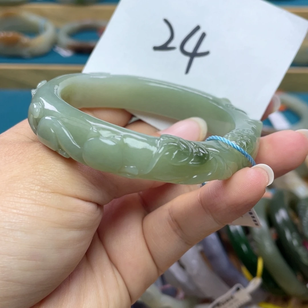 未镶嵌手镯和田玉圈口57