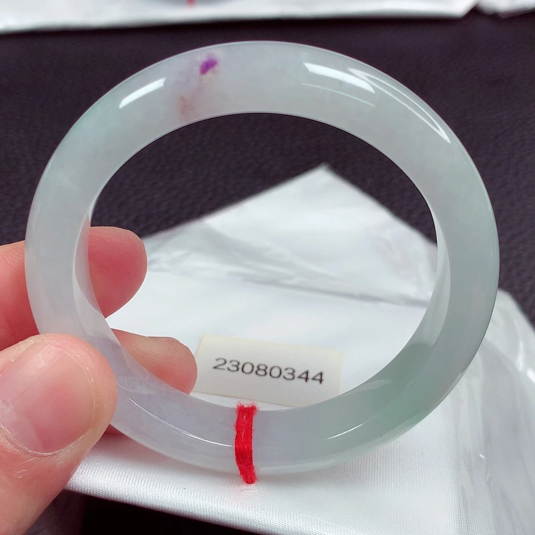 翡翠手镯未镶嵌天然翡翠手镯