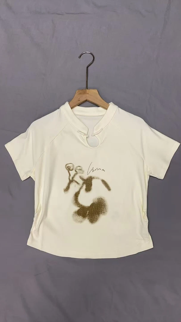 2805#2025新款时尚显瘦盘扣设计短袖T恤