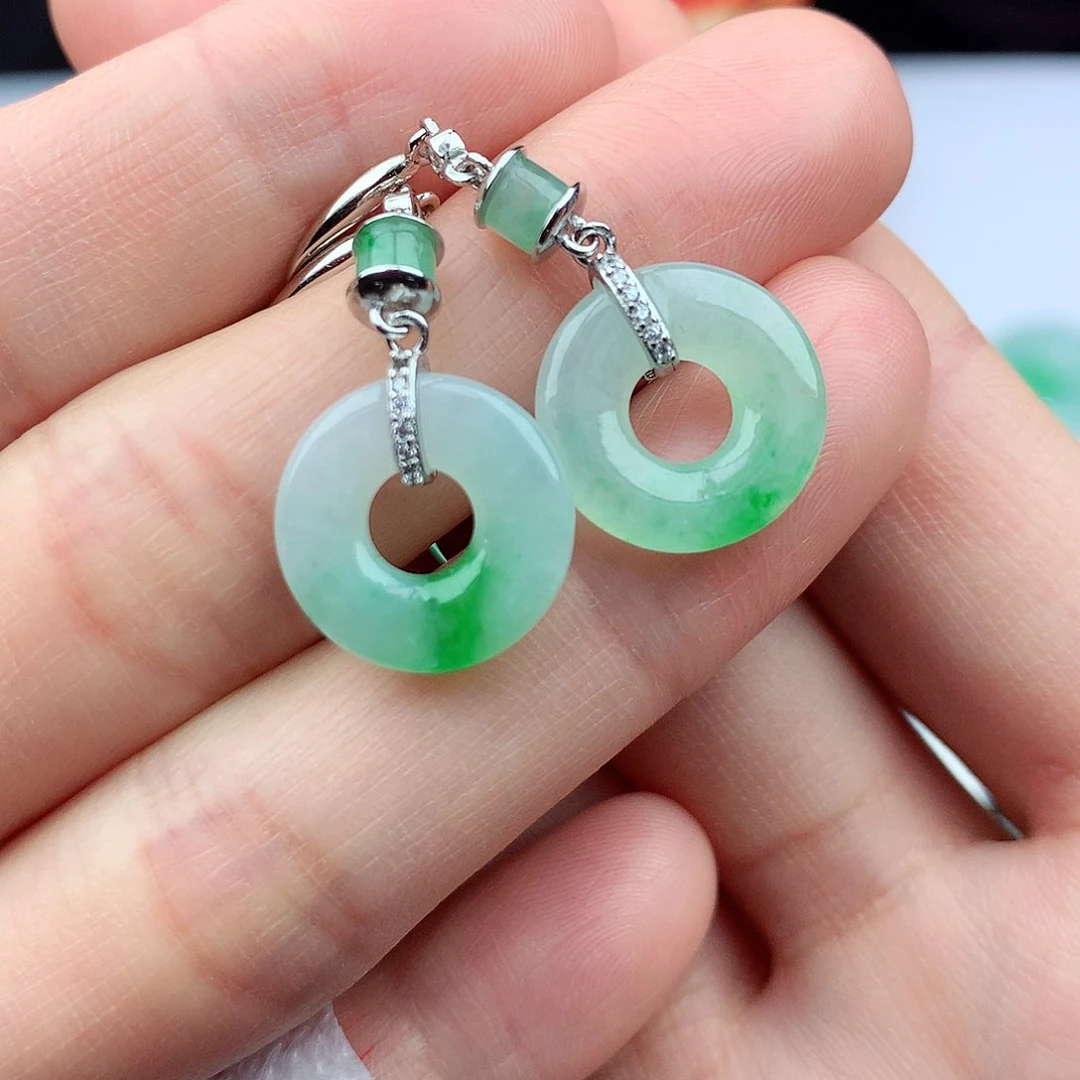 翡翠颈饰银S925镶嵌简*喵翡翠