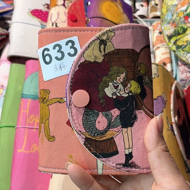 织绣是****妮M5 活页送方格纸633。