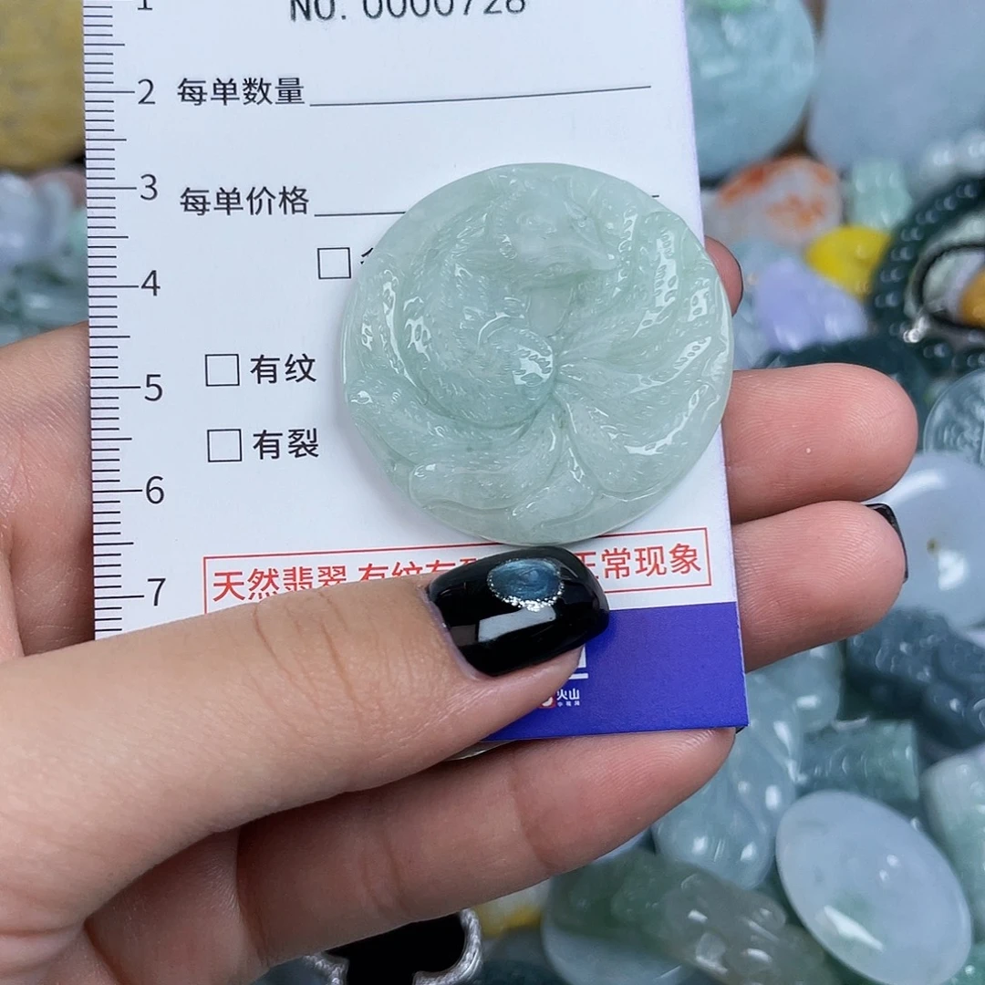 翡翠未镶嵌颈饰728