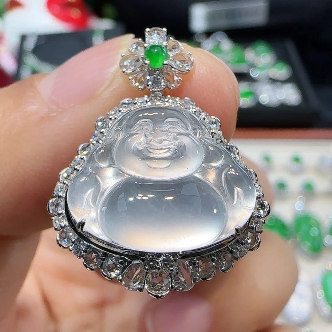 翡翠吊坠(不含链)18K金镶嵌