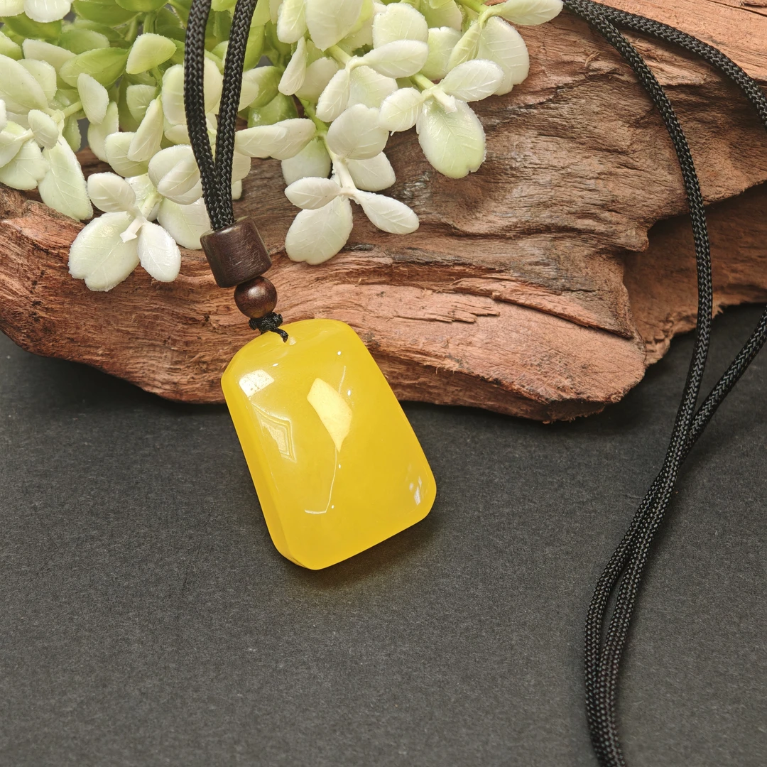 宠粉福利 编绳款 满蜜色鸡油黄 小无事牌吊坠 经典百搭