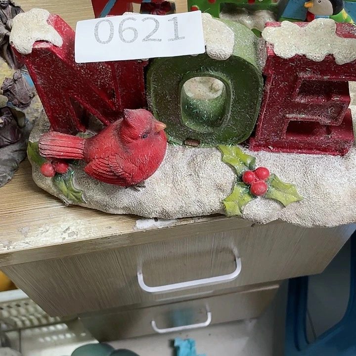 摆件爱****言孤品老货微瑕瓷