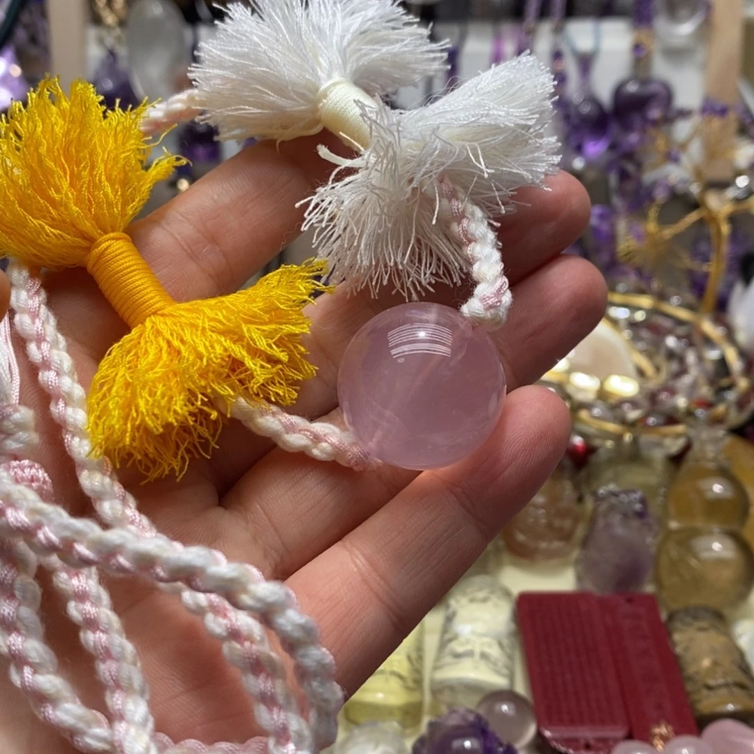 吊坠(赠链)未镶嵌芙蓉石粉水晶圆珠吊坠