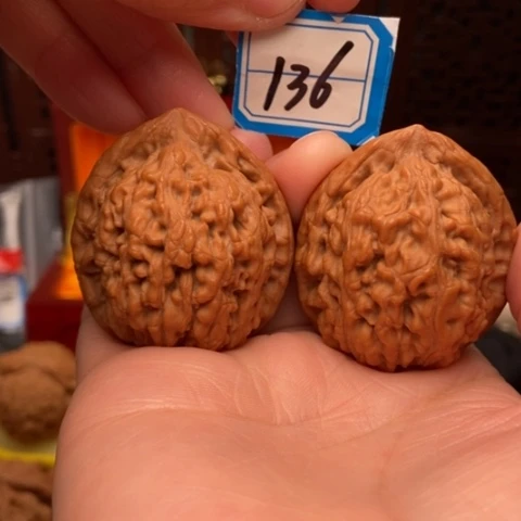 文玩核桃吊坠蚂蚁王39