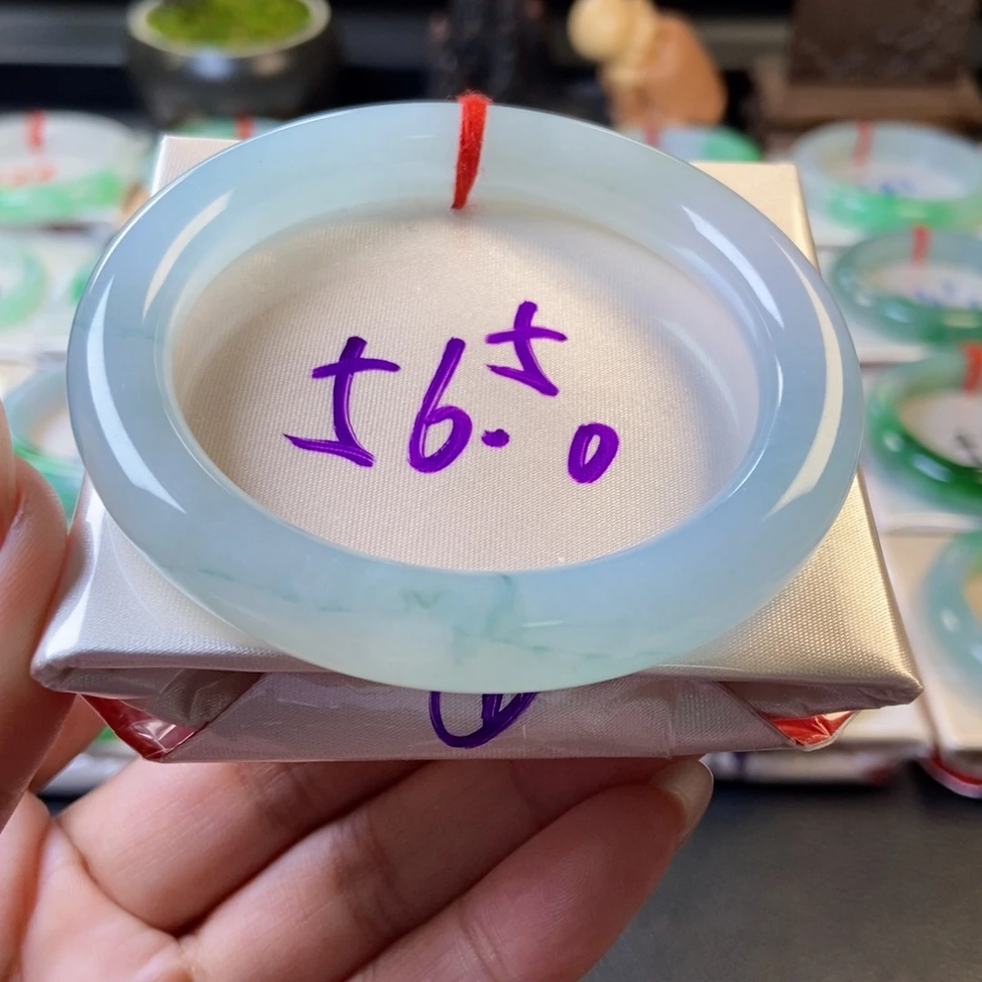 翡翠未镶嵌手镯12冰胶飘花圆条