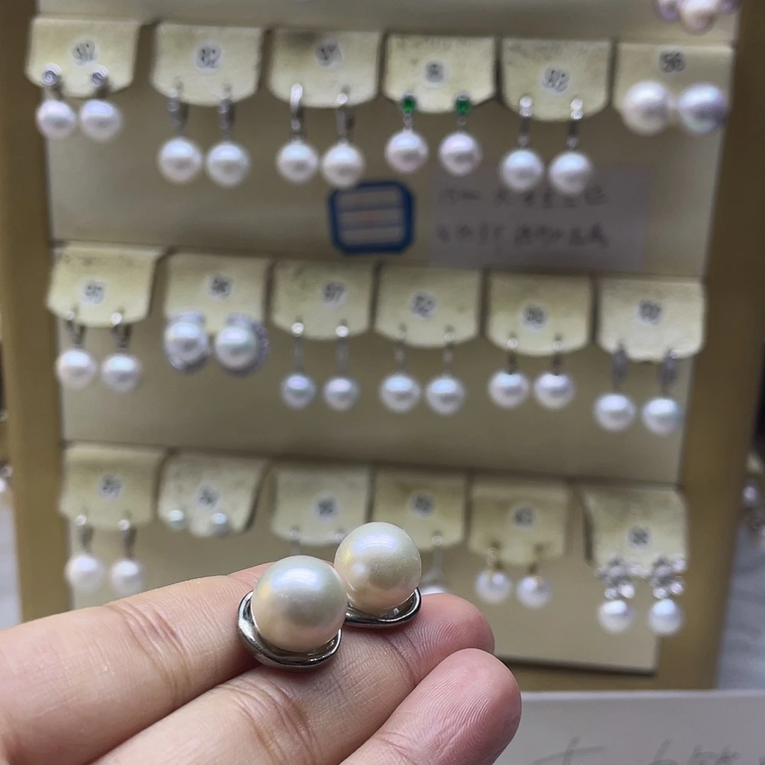 银S925镶嵌耳饰淡水珍珠