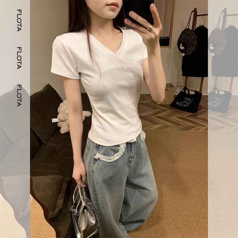 【Flota】韩版v领正肩显瘦小飞袖夏季新款修身基础百搭短袖上衣0996
