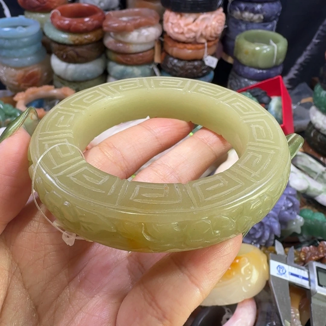 珐琅非金属77，56，微瑕