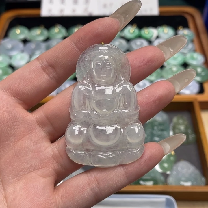 颈饰未镶嵌翡翠观音