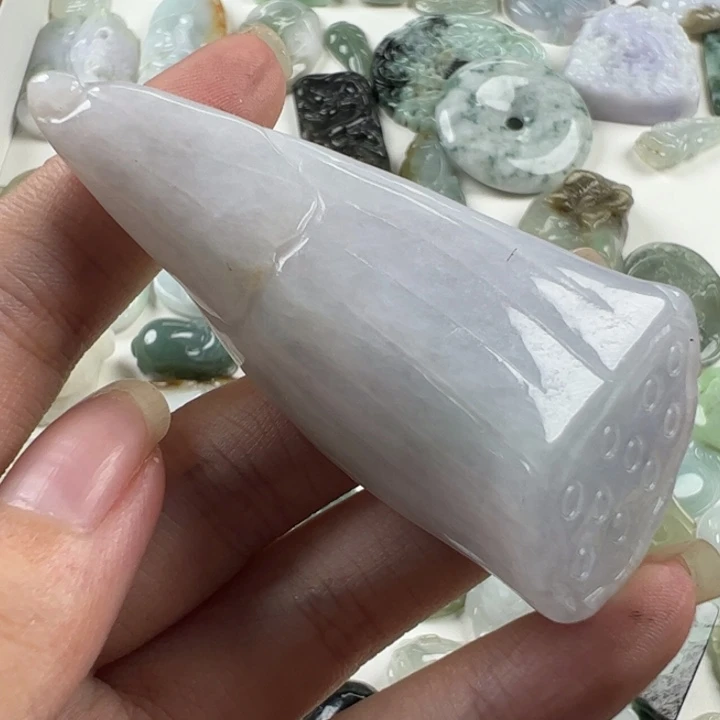 翡翠未镶嵌颈饰145天然翡翠70/28/20