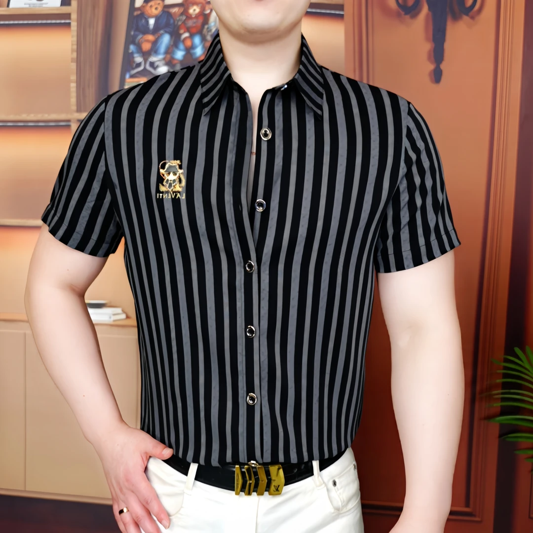 《灰调线影》2025夏衬衫潮流帅气商务时尚休闲百搭个性男士修身翻领