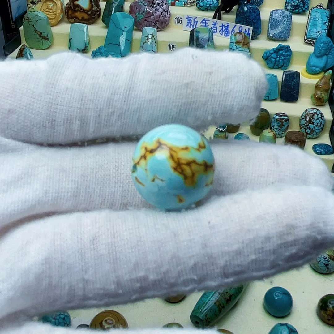 绿松石颈饰未镶嵌