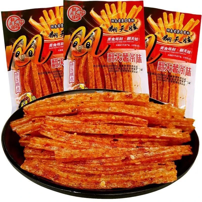 翻天娃辣娃辣条条素香辣蹄筋薯条面筋网红休闲儿时怀旧零食16g