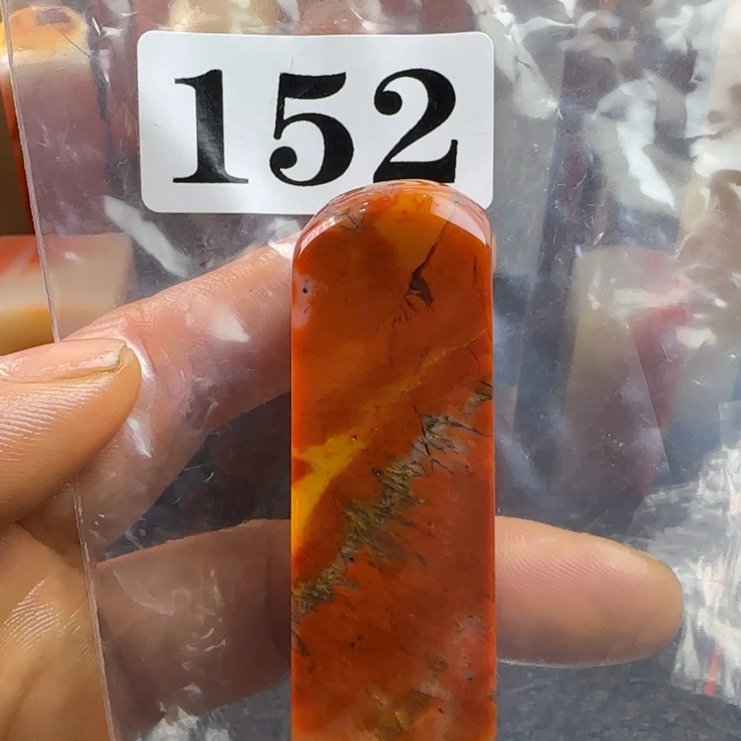 老挝石爱****梁m m m m m m m m m m