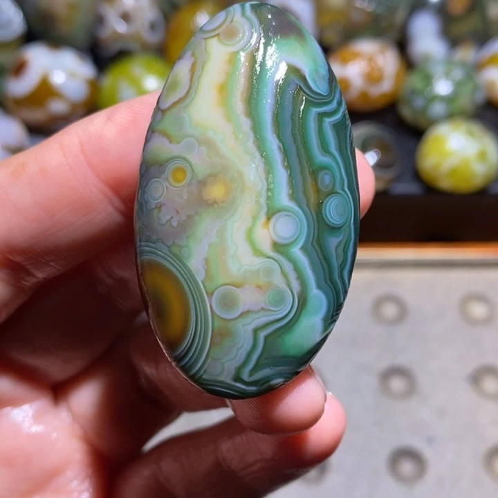未镶嵌玛瑙/玉髓珠宝半成品61