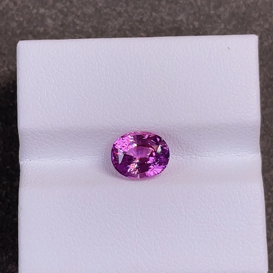 蓝宝石裸石未镶嵌无烧粉蓝宝1.99ct