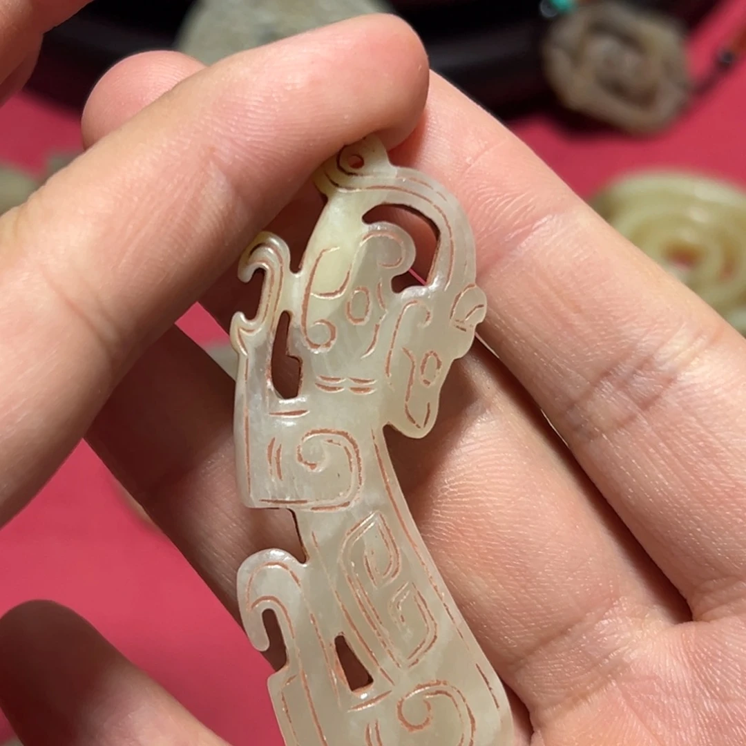 和田玉（糖玉）颈饰未镶嵌