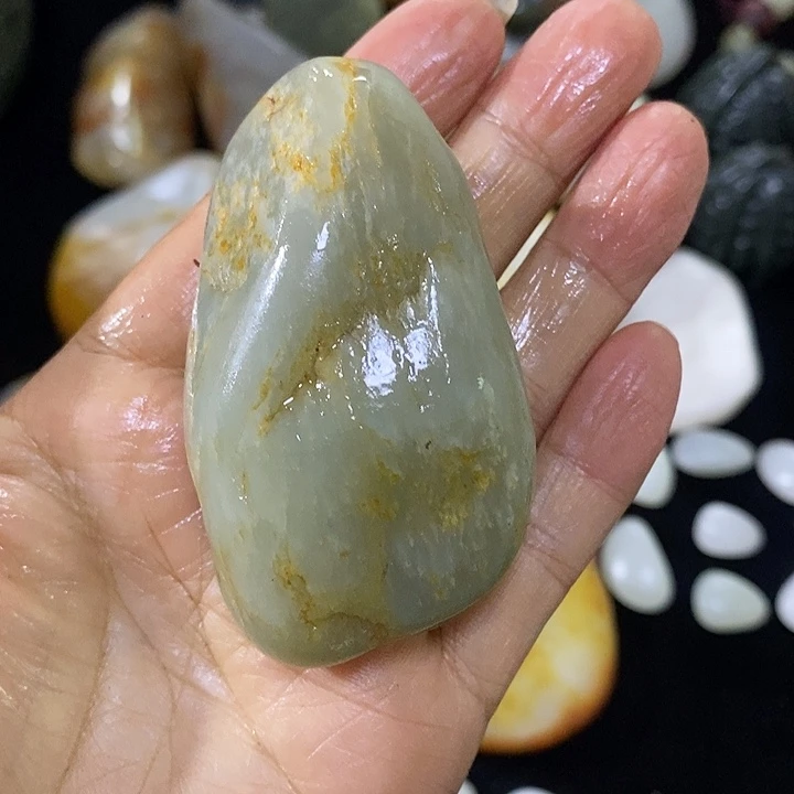 未镶嵌和田玉（糖玉）挂件