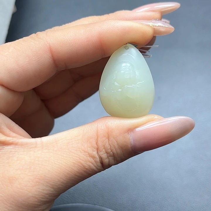 【闪购商品】颈饰未镶嵌和田玉