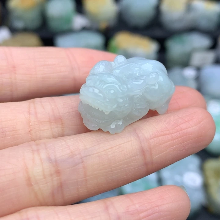 翡翠颈饰未镶嵌洋*.天然缅甸A货翡翠貔貅吊坠