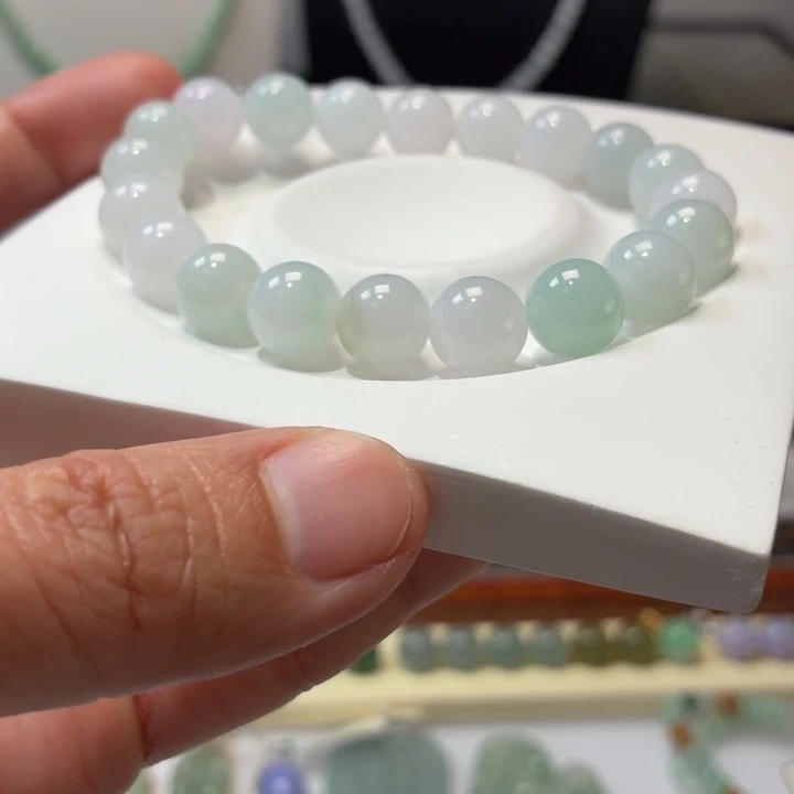 翡翠未镶嵌手链翡翠天然A货卡9手串